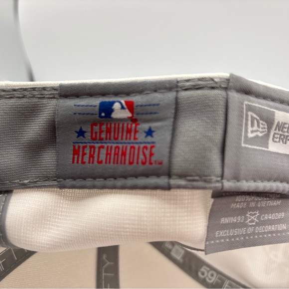 Cincinnati Reds MLB NL New Era White 59fifty 7 1/4 Genuine MerchandiseFitted Hat - Picture 15 of 15